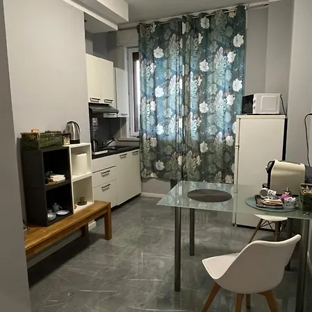 Excelsior Garden Living Szálloda *